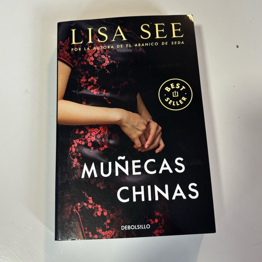 Munecas Chinas paperback book‎ by Lisa See
